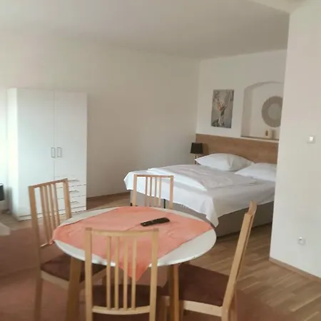 Sedmikraska Apartment *